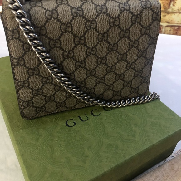 Authentic Gucci Cross Body! In excellent condition. No stains or spots on suede. - Picture 4 of 4
